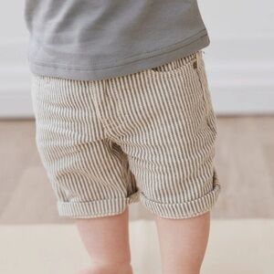 Jamie Kay Noah short